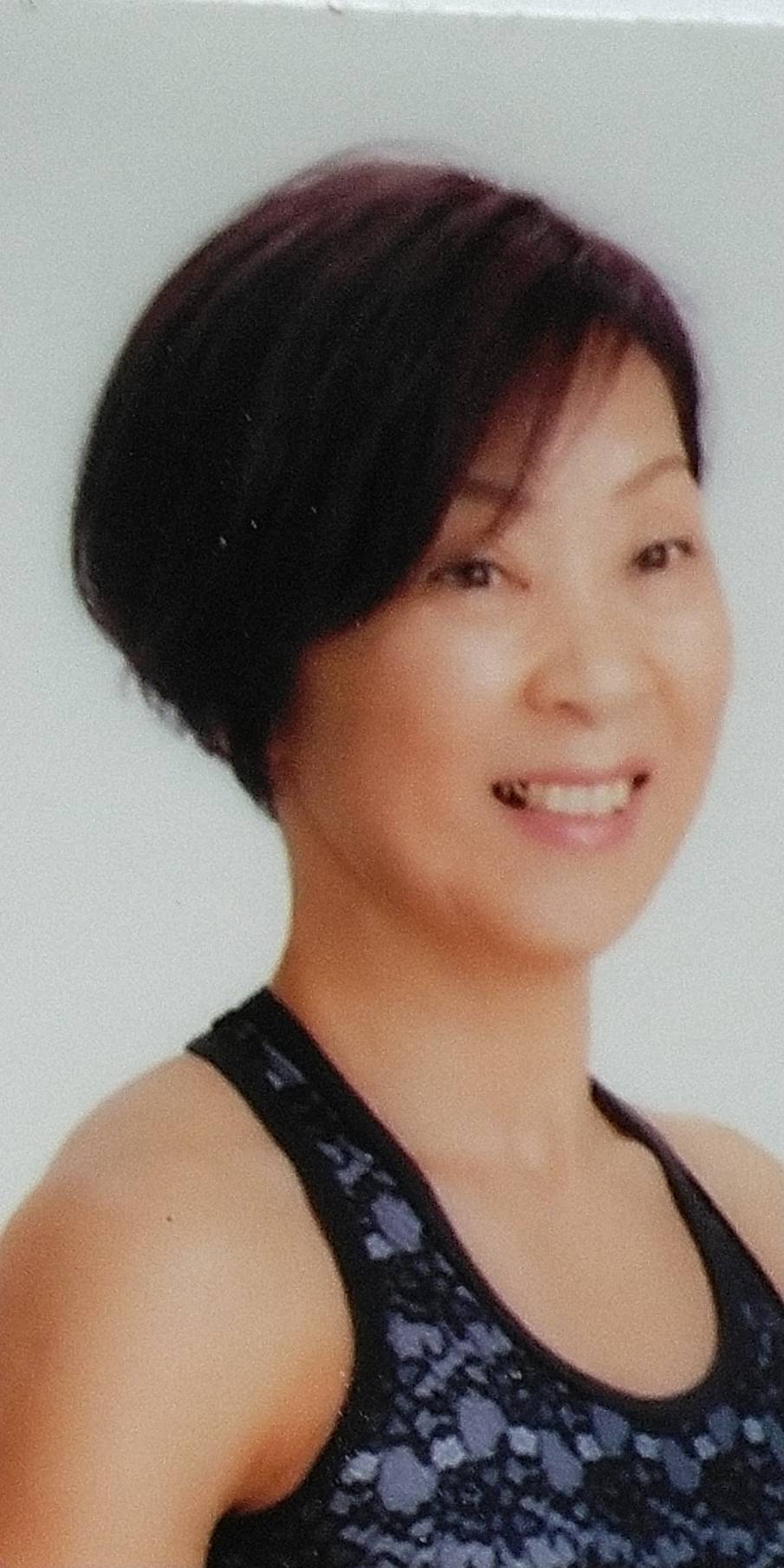 新田 ひとみ