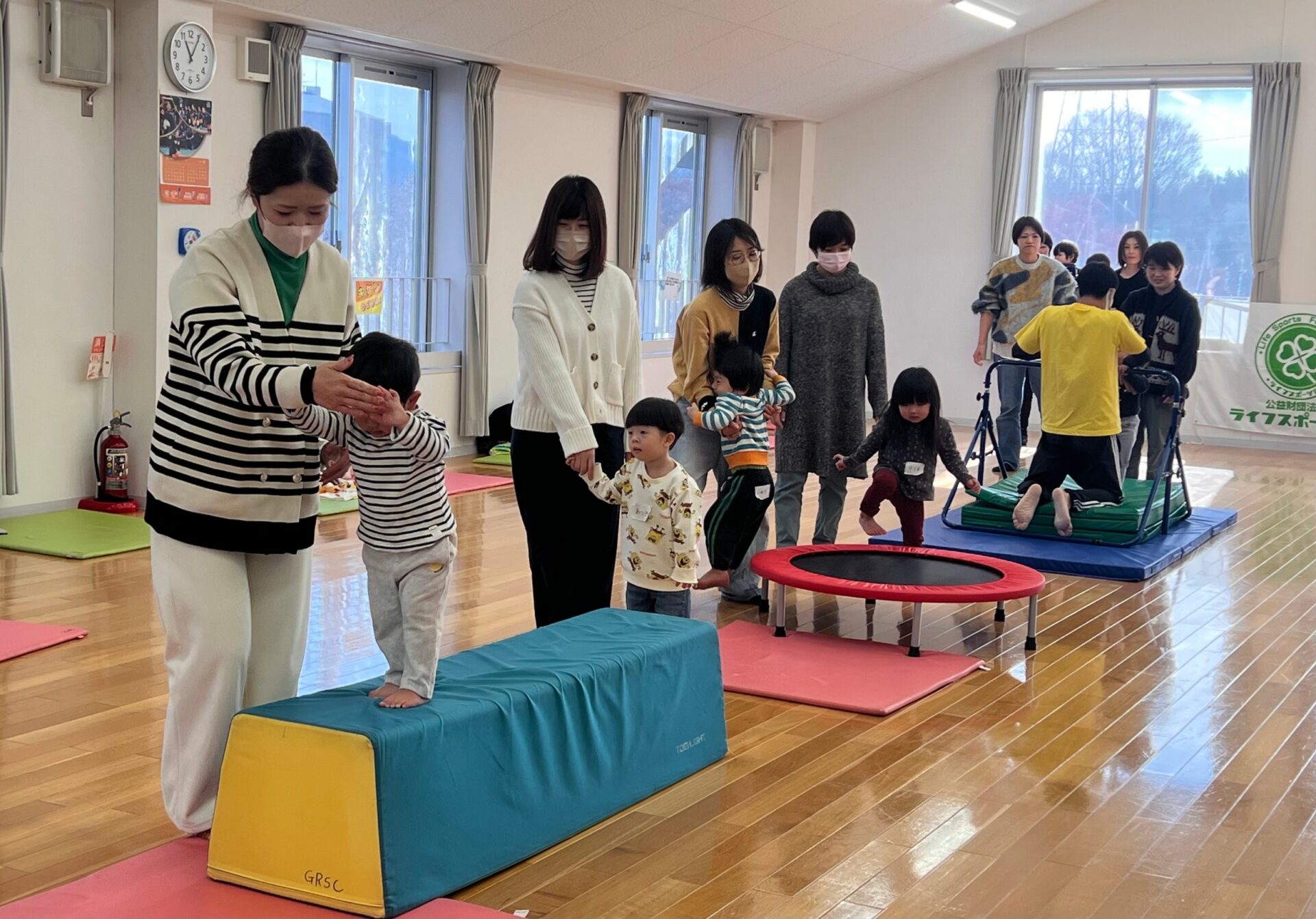 007.親子ふれあいスキンシップ体操