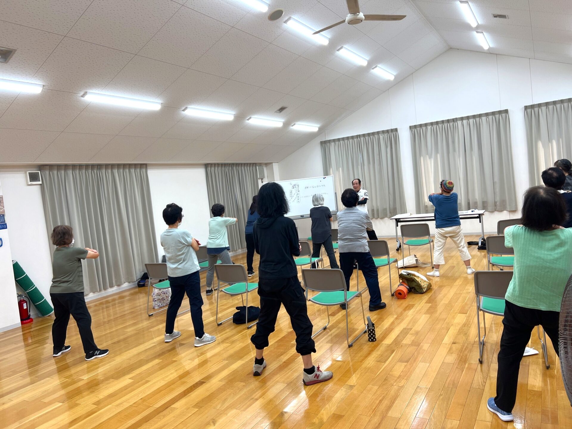 健康体操〜筋力づくりとストレッチ〜