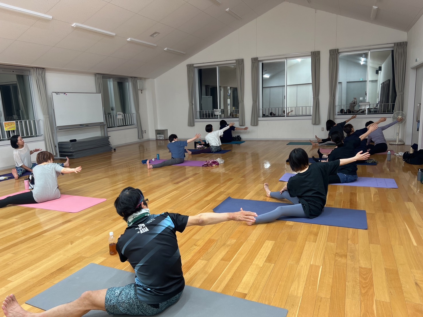 No.97鎮めるヨガ - 伊那市総合型地域スポーツクラブ